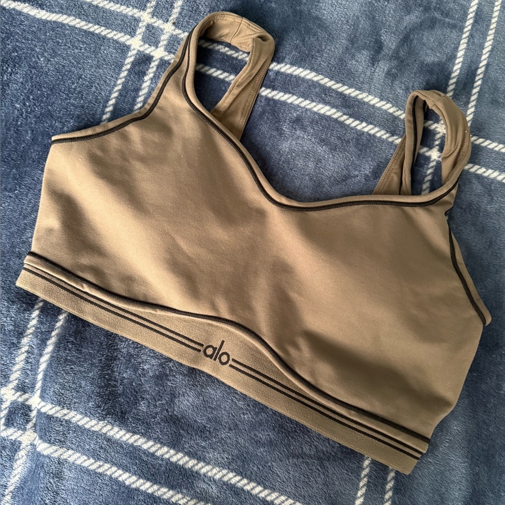Alo yoga bra